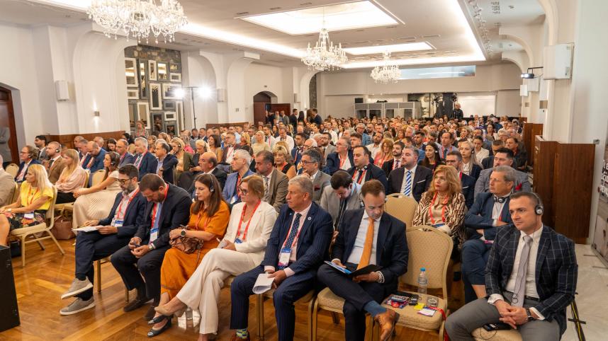 54034894966_2607e15758_k